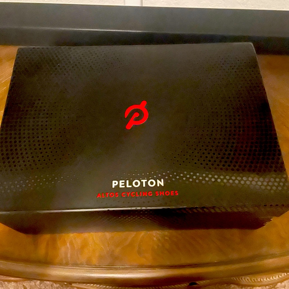 Peloton Women Cycling Shoes size 9.5